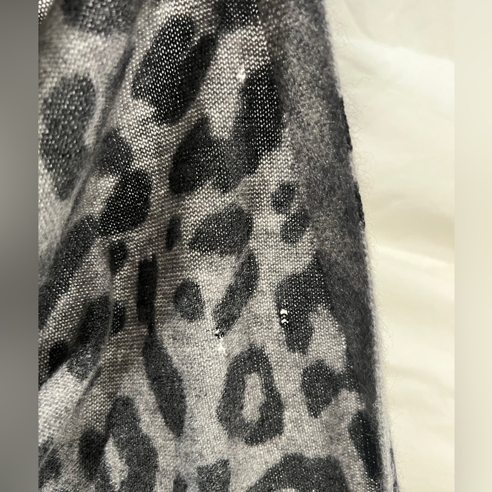 NWT Saks Fifth Avenue Black and Gray Leopard Cashmere Cardigan - Picture 6 of 6